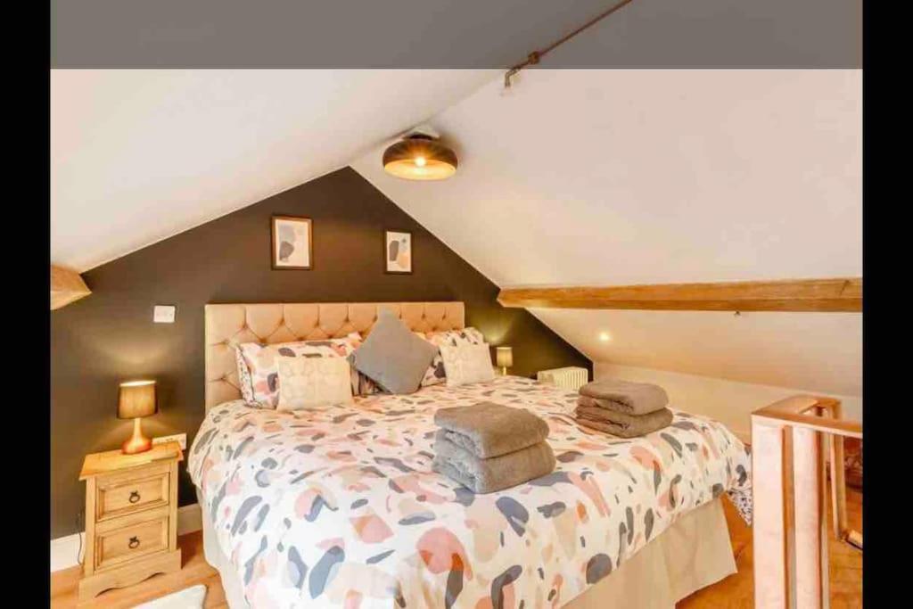 Tank Barn At Brook House, Nestled In The Welsh Hills, A Delightful Retreat Villa Welshpool Kültér fotó